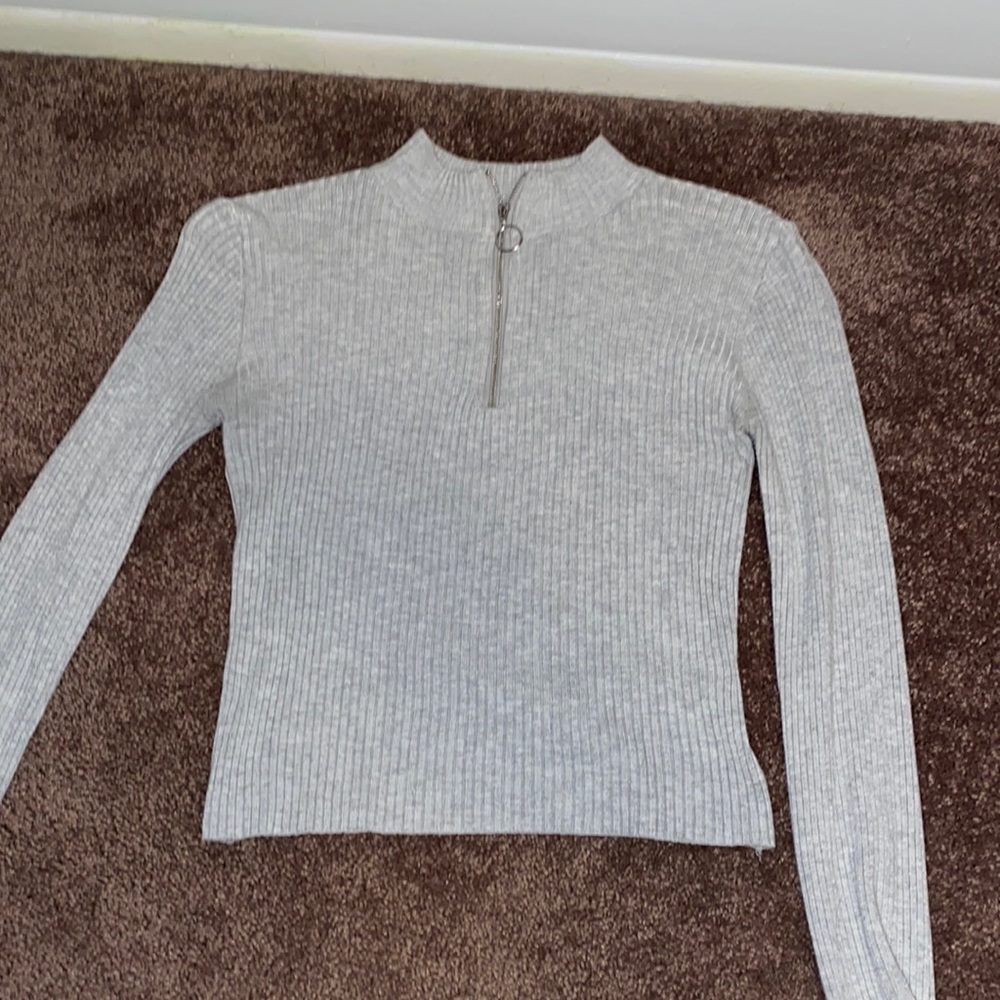 Grey zip up shirt